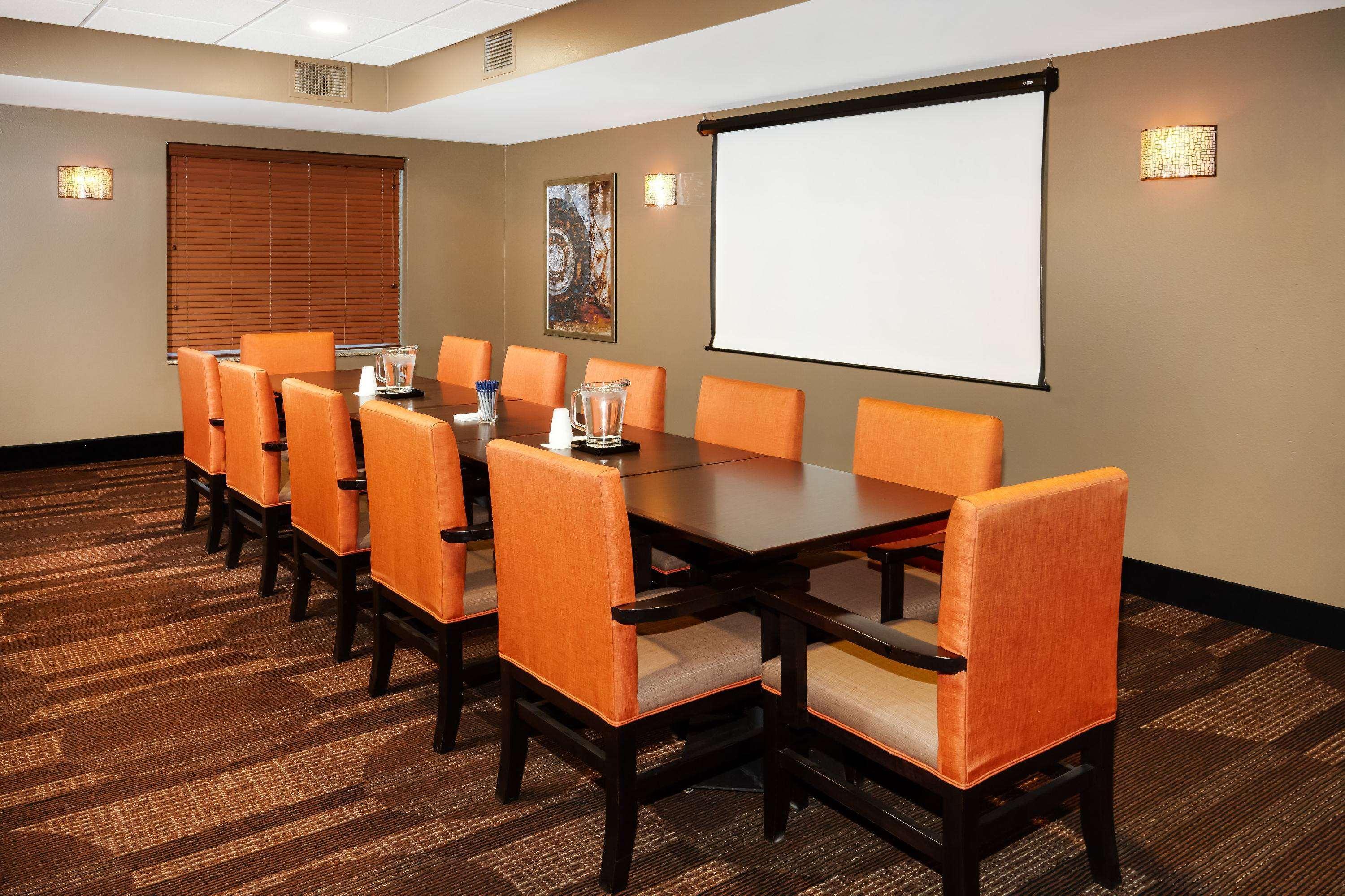 Americinn By Wyndham Waupun Экстерьер фото